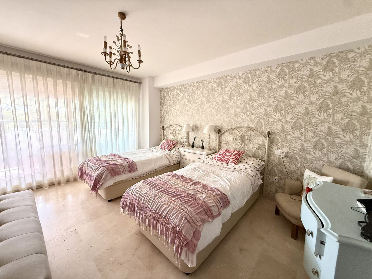 743c78384b0dd1b86b5fa0a7ac51151f - 20