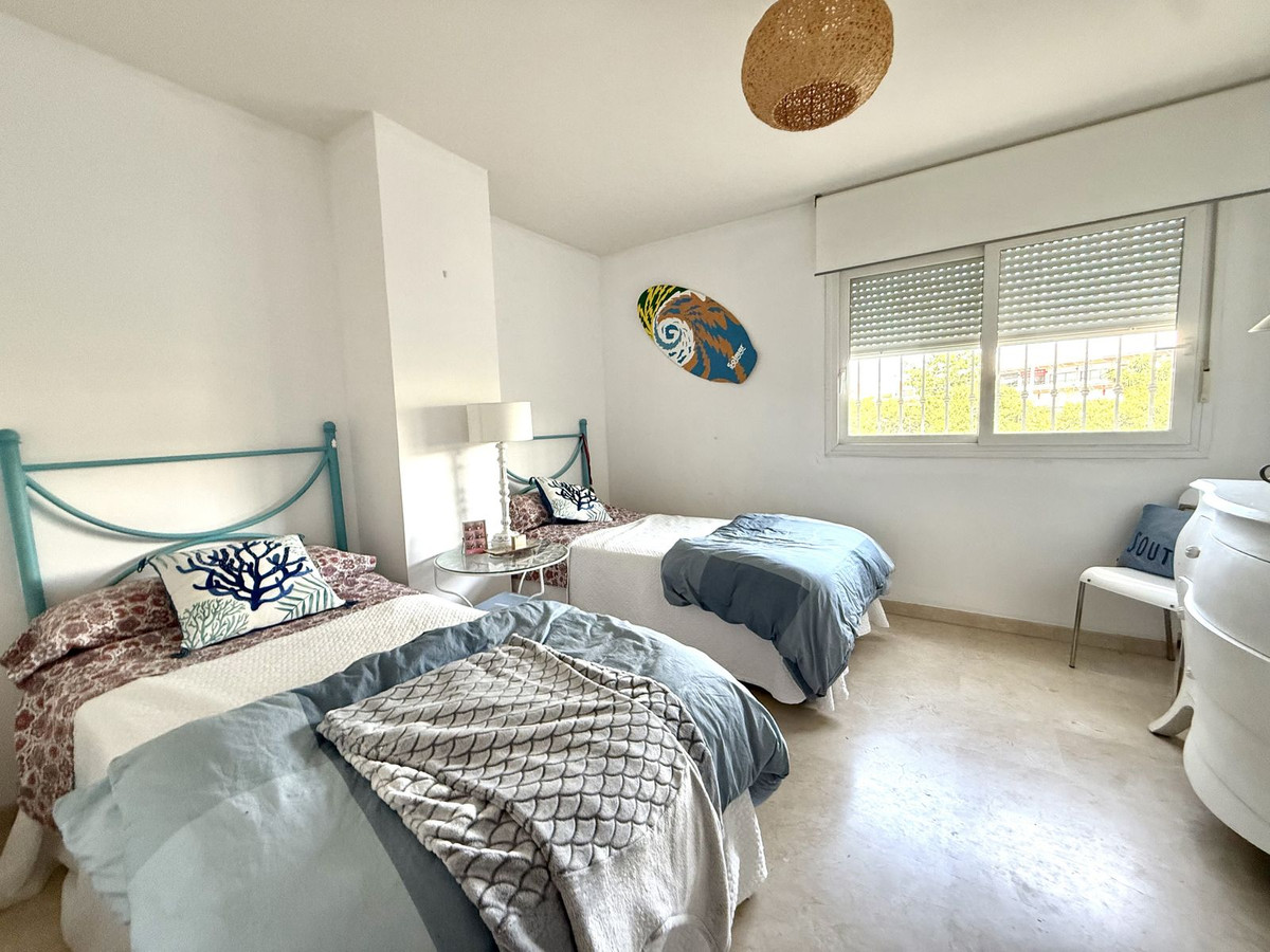 743c78384b0dd1b86b5fa0a7ac51151f - 26