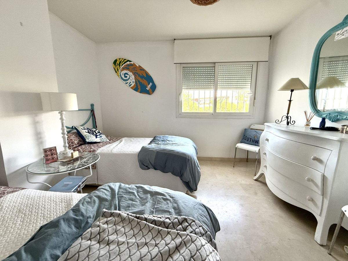 743c78384b0dd1b86b5fa0a7ac51151f - 27