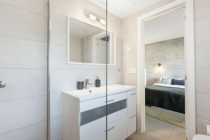 7492e70d0140ed70127a87712bf284c1 - 7