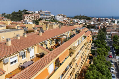 756d0563f0103c7909597457c04b07dc - 21