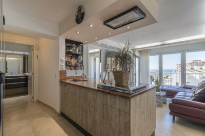 758f42f950f0a3cf4cd401ad429cadf3 - 7