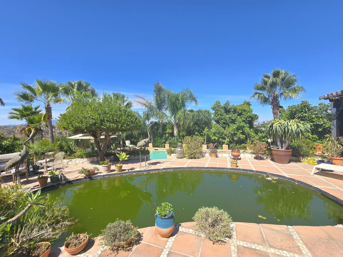 75d842b928bd303f05079d68c1c5989c - 15