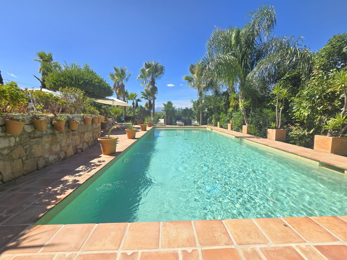 75d842b928bd303f05079d68c1c5989c - 20