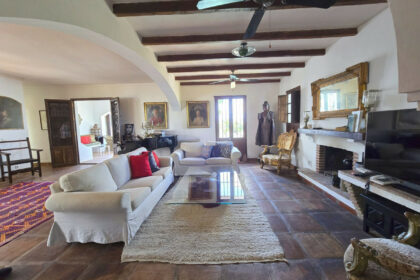 75d842b928bd303f05079d68c1c5989c - 3