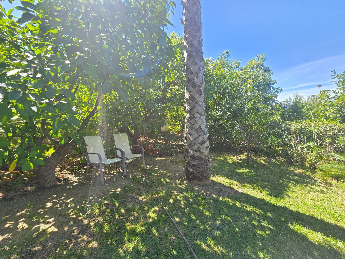 75d842b928bd303f05079d68c1c5989c - 37