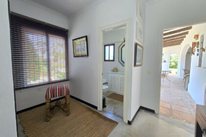 75d842b928bd303f05079d68c1c5989c - 38