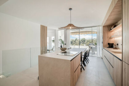 76d11df09f2428920a986ddfddd3b46c - 3