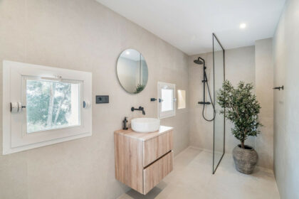 76d11df09f2428920a986ddfddd3b46c - 9