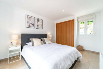 76f095dc5f2204b66cf8420ff94f70ec - 22