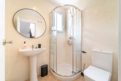 76f095dc5f2204b66cf8420ff94f70ec - 31