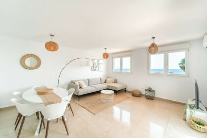 76f095dc5f2204b66cf8420ff94f70ec - 4