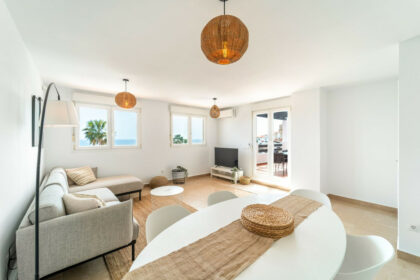 76f095dc5f2204b66cf8420ff94f70ec - 8