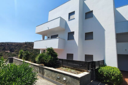 76f46137f7f2f0011749e70f5c20df4b - 13