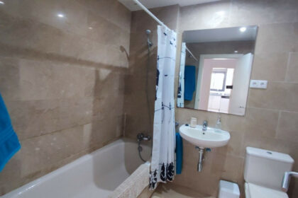 76f46137f7f2f0011749e70f5c20df4b - 18