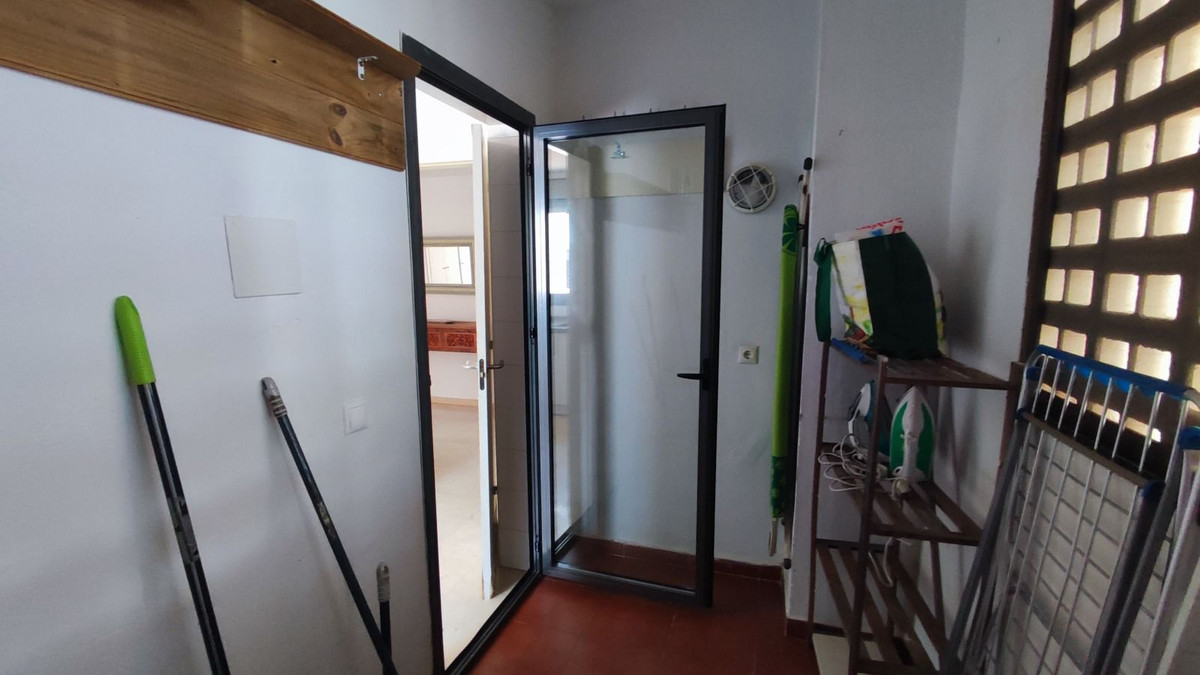 76f46137f7f2f0011749e70f5c20df4b - 20