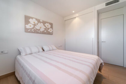 776d0677fb46503fba131b92cbfa1be2 - 23