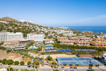 776d0677fb46503fba131b92cbfa1be2 - 37