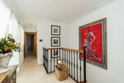 777cc751e3f6ef13b2567addbf37f8c5 - 18