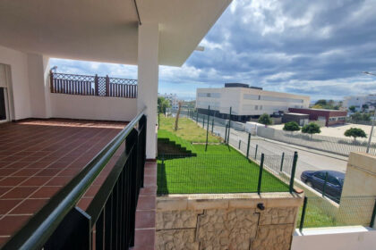 77c2092ca08352bf4735e48b26e794bd - 28