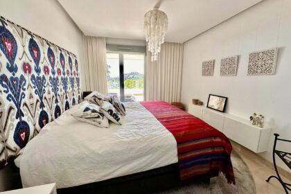 787421505e9833163147cc27fa4ab201 - 12