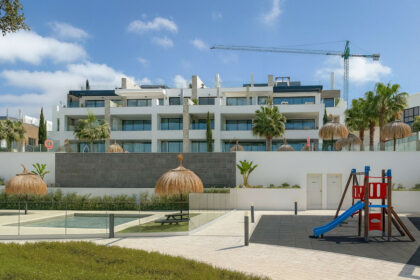 7980c343a110781f66bf000aac6ff12a - 42