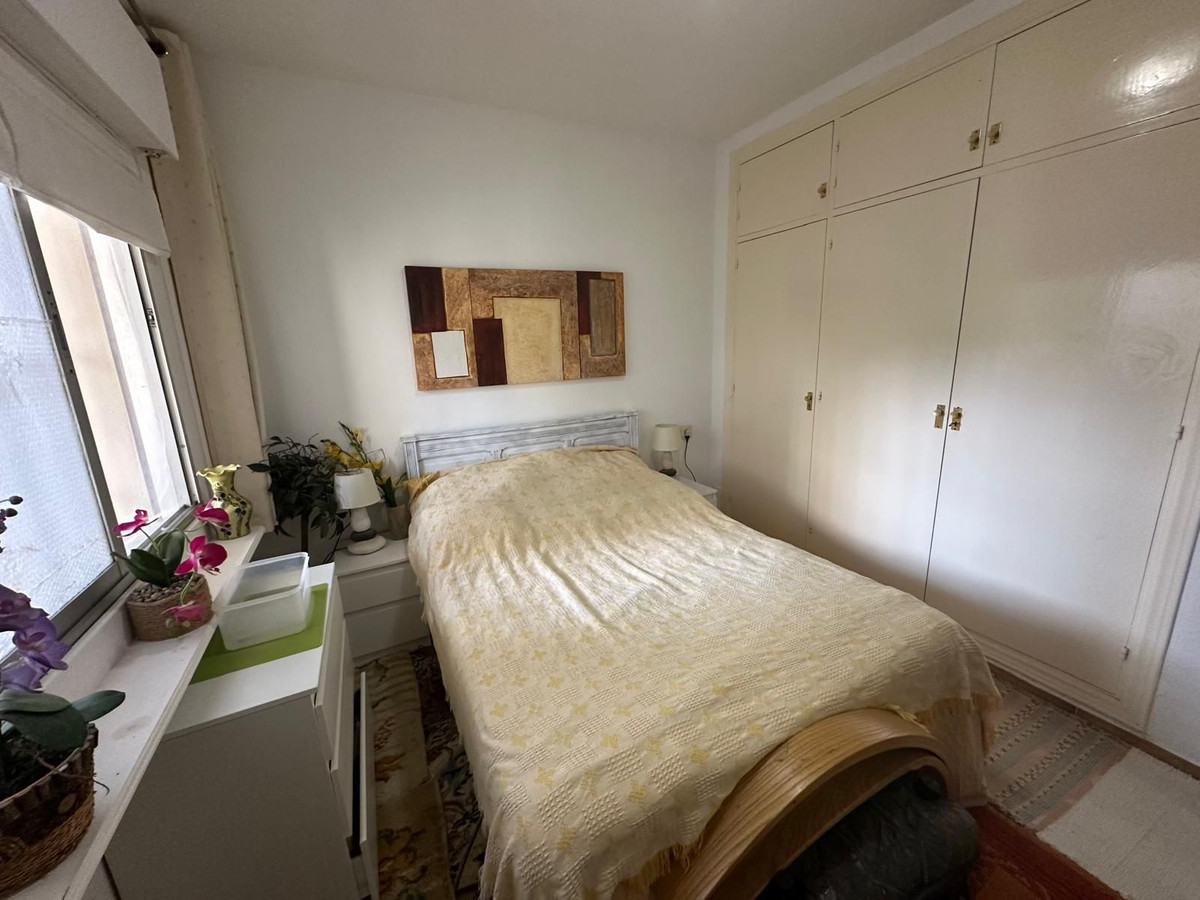 79aa8c22006f130a31f4c950c1e1c825 - 17