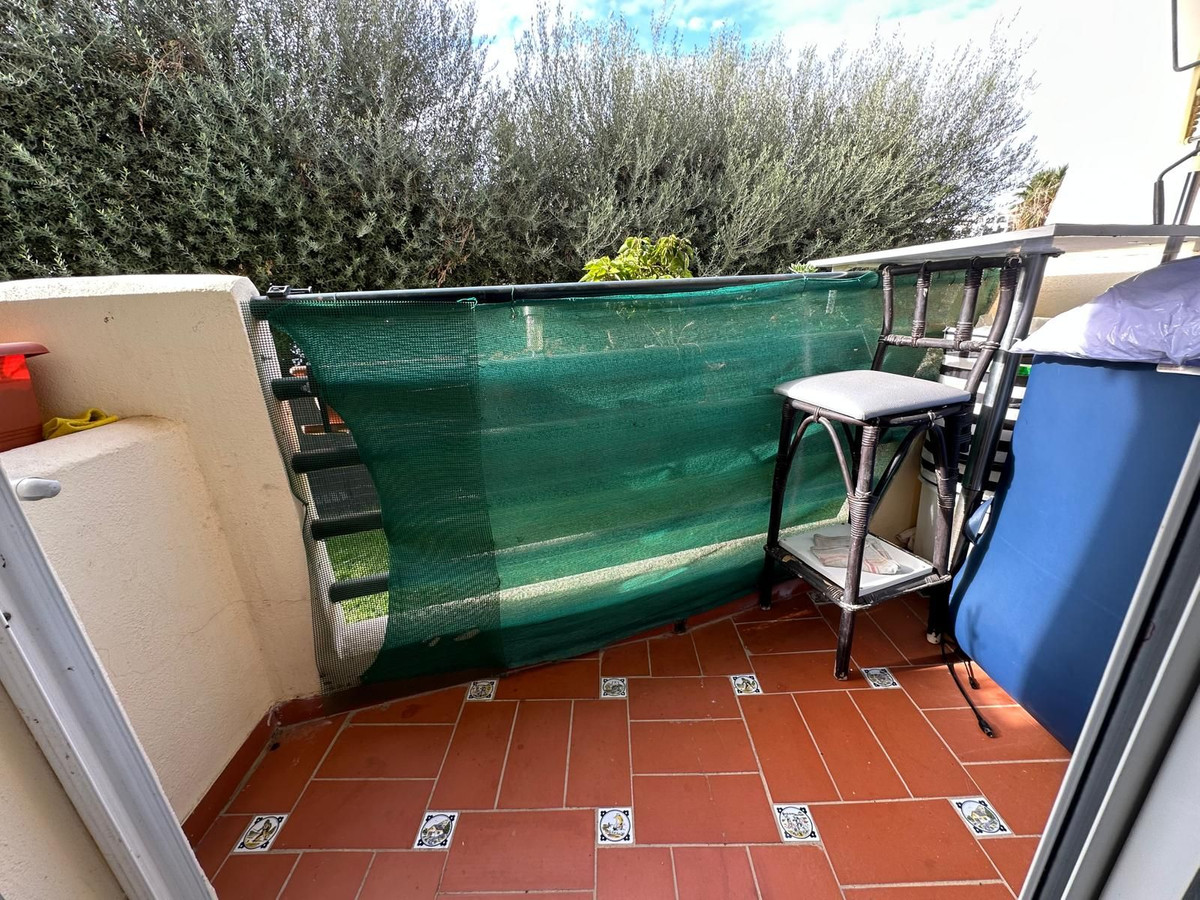 79aa8c22006f130a31f4c950c1e1c825 - 19