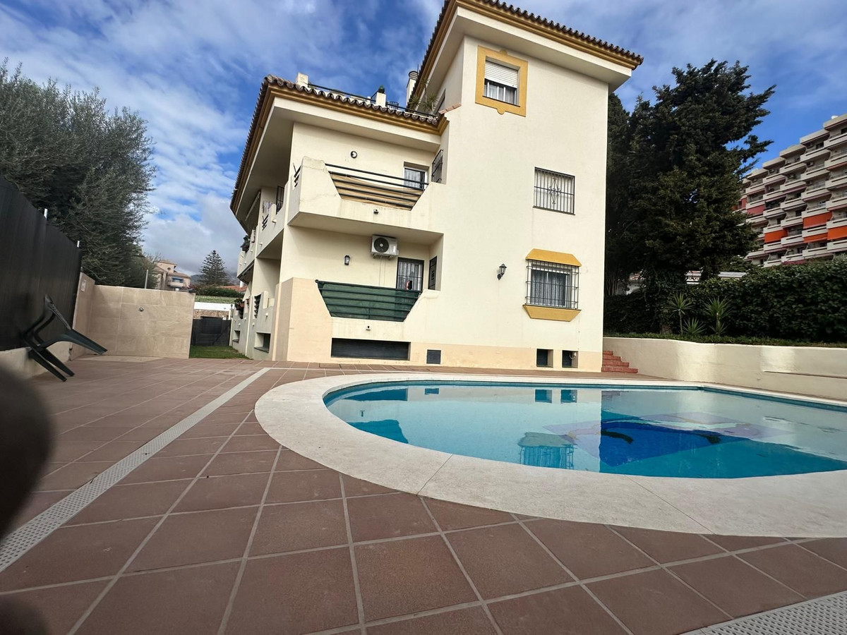 79aa8c22006f130a31f4c950c1e1c825 - 22