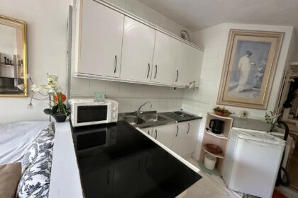 79aa8c22006f130a31f4c950c1e1c825 - 3