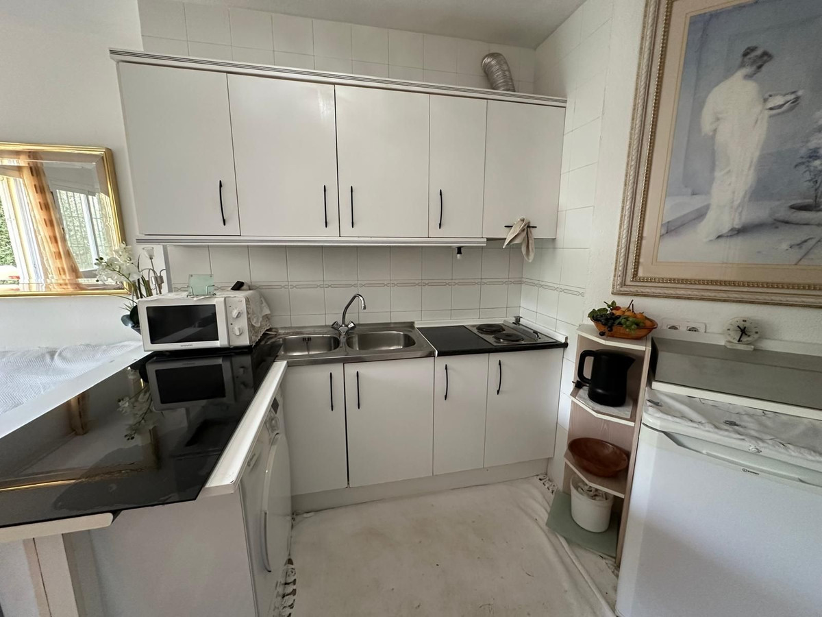 79aa8c22006f130a31f4c950c1e1c825 - 4