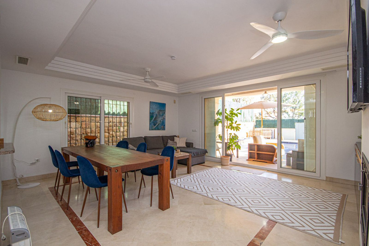 7a7f0513836dd91f4b75c6b637b720ed - 12