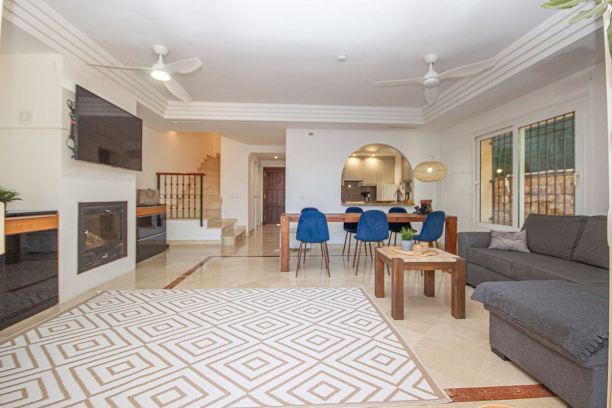 7a7f0513836dd91f4b75c6b637b720ed - 15