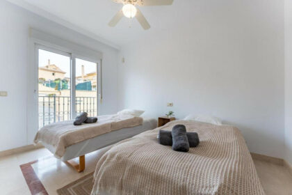 7a7f0513836dd91f4b75c6b637b720ed - 7