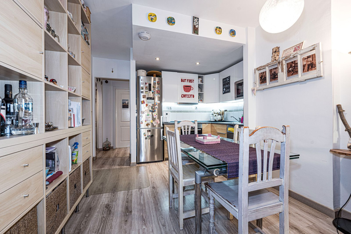 7acbac7f660cfcedb3bf42caed7d9072 - 23