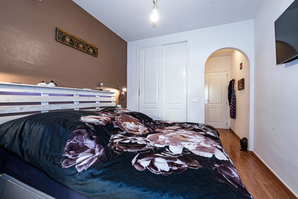 7acbac7f660cfcedb3bf42caed7d9072 - 4