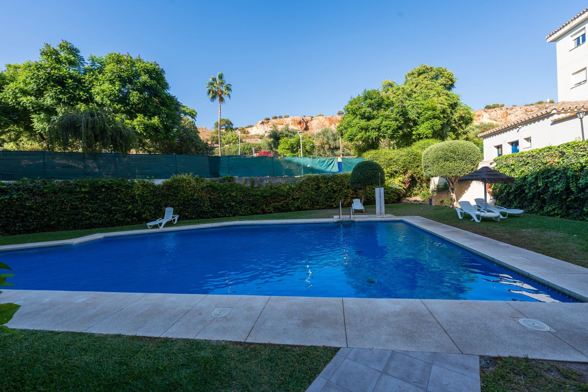 7acbac7f660cfcedb3bf42caed7d9072 - 5