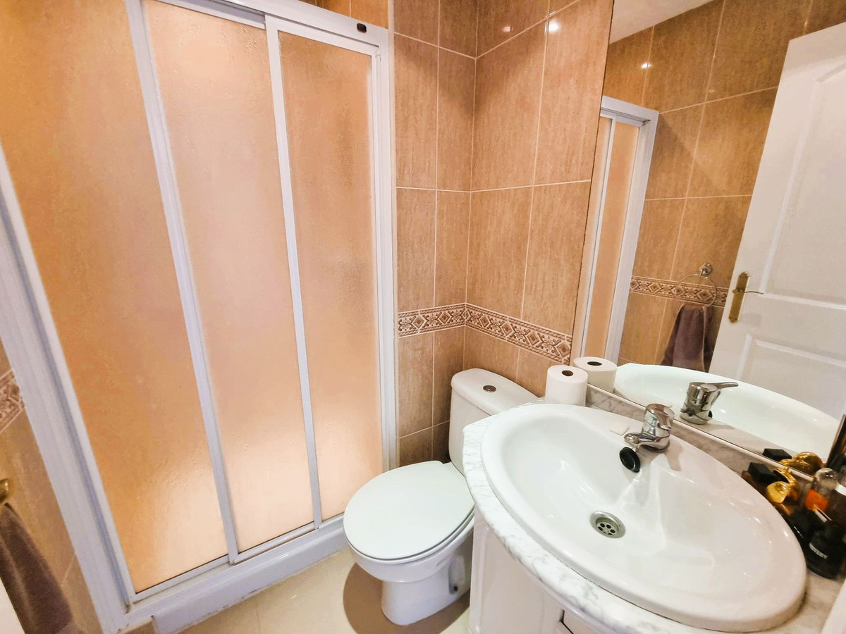 7afbe9216d2b9a33dc53df1710607f3c - 21