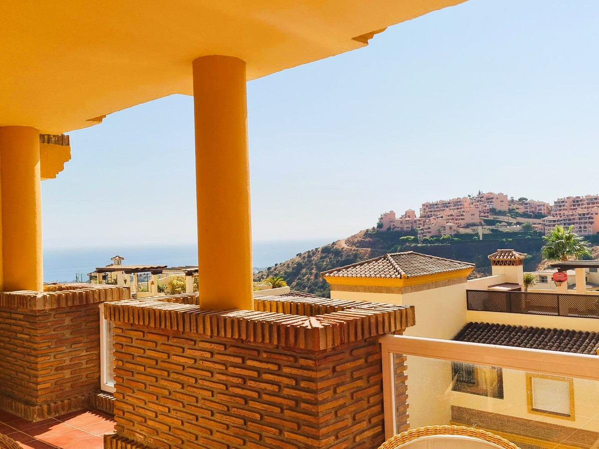 7afbe9216d2b9a33dc53df1710607f3c - 23