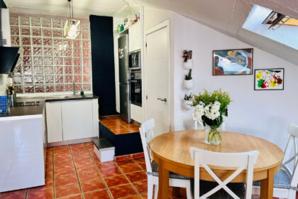 7b083aaf80e04e507a8eea9dc5172f6f - 15