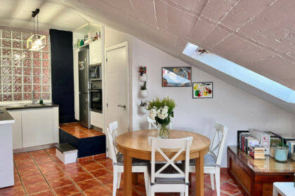 7b083aaf80e04e507a8eea9dc5172f6f - 9