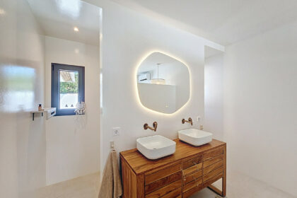 7b2ded11999da02260125ad13b513a04 - 23