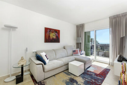 7b2fffda3846d2e73981d064a1f1f0f9 - 13