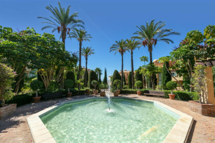 7b2fffda3846d2e73981d064a1f1f0f9 - 4