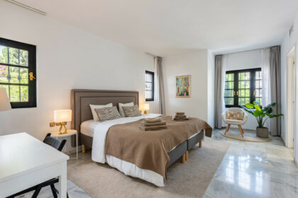 7b797e6c854dfebf8f3d7001ead93503 - 10