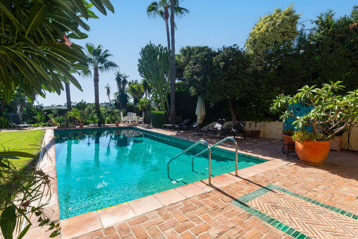 7c0d55989e88a63ddda8061ab879b2e6 - 25