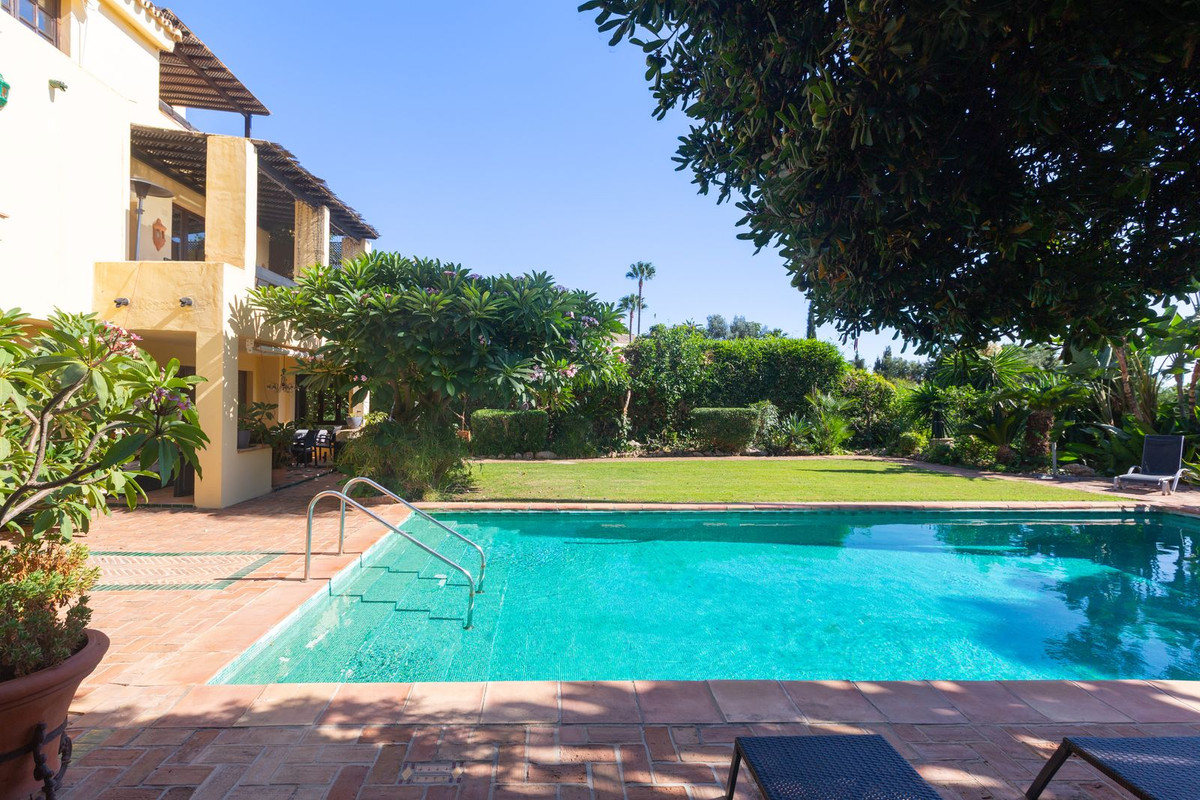 7c0d55989e88a63ddda8061ab879b2e6 - 26