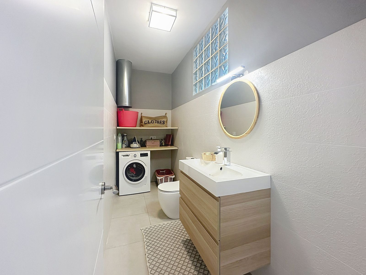 7c1ad9fd12b098edc21b4cc2a66a2a07 - 12