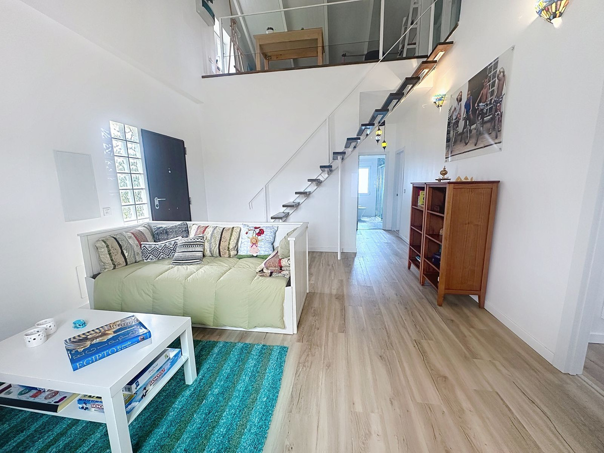 7c1ad9fd12b098edc21b4cc2a66a2a07 - 14