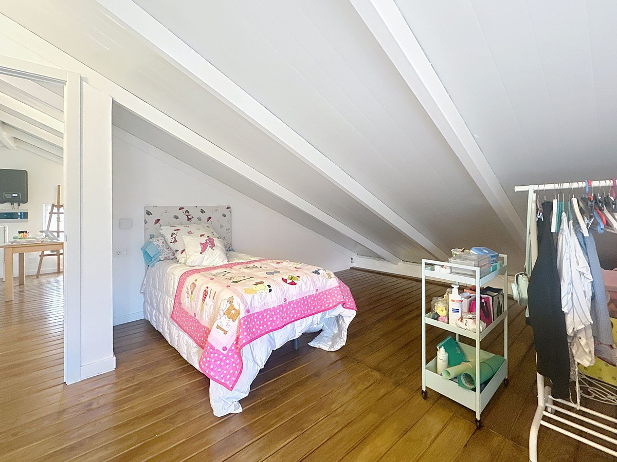 7c1ad9fd12b098edc21b4cc2a66a2a07 - 20